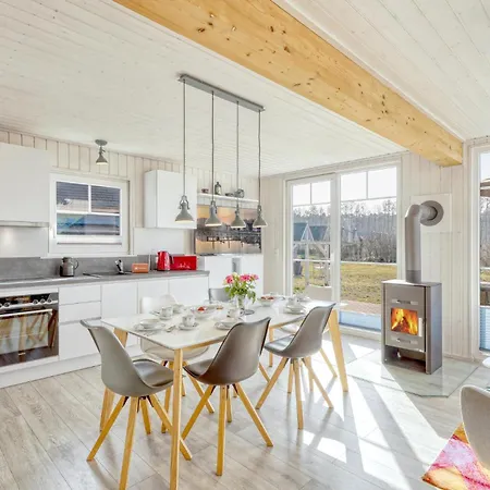 Beautiful In With Kitchen