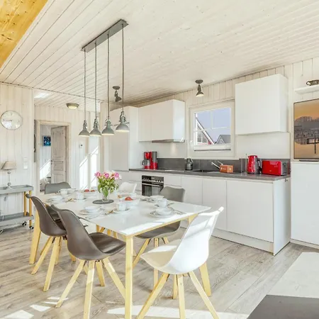 Beautiful In With Kitchen * Zerpenschleuse